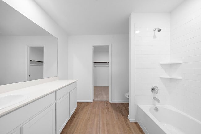 Building Photo - 2222 Still Bend Ln