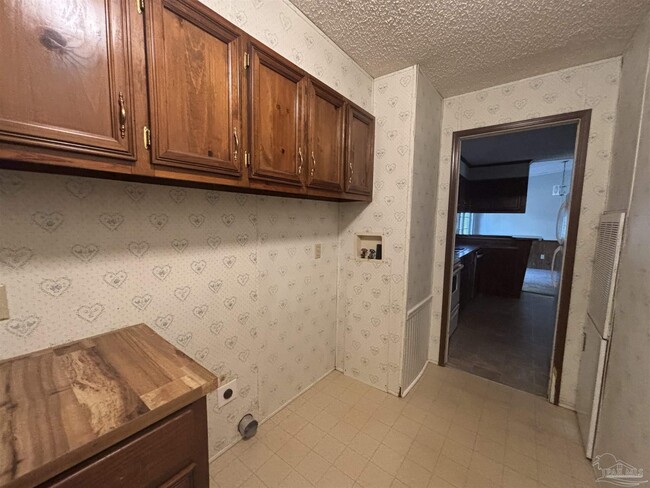 Building Photo - 4008 Scottsdale Ave