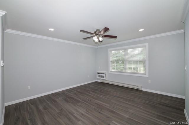 Building Photo - 241 W Main St