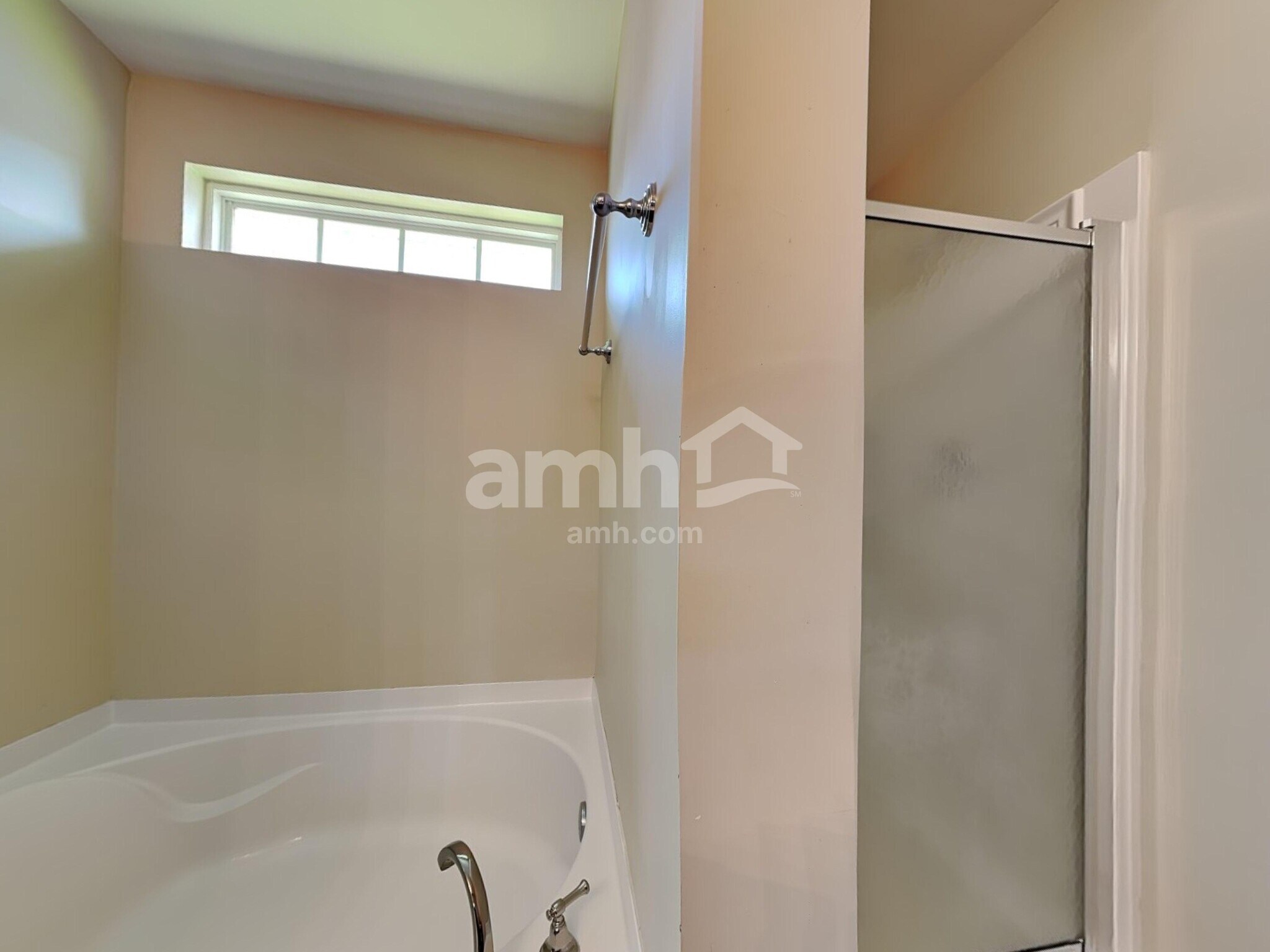 Building Photo - 107 Fontenot Dr