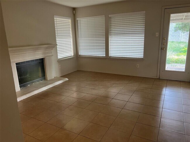 Building Photo - 2817 Single Trace Ct