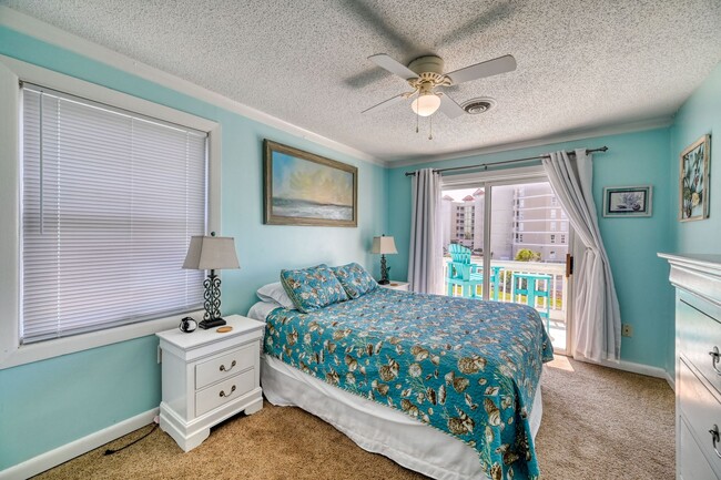 Building Photo - FULLY FURNISHED OFF-SEASON RENTAL - AVAILA...