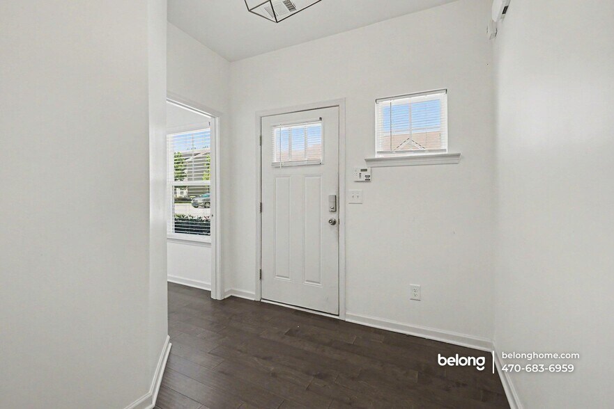 Building Photo - 897 Ambient Way