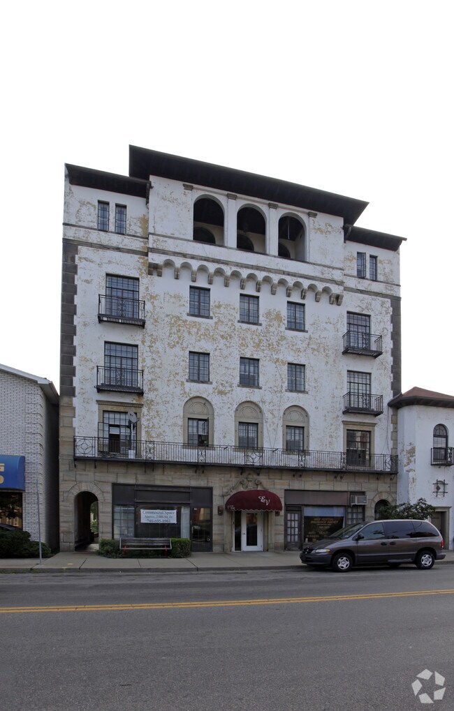 El Villa Apartments 11511153 National Rd Wheeling WV 26003