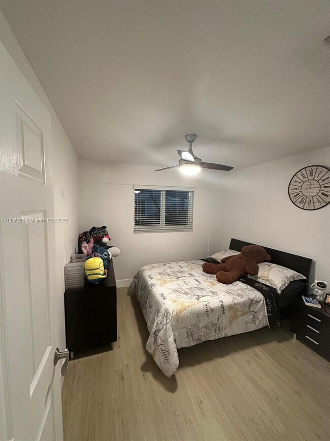 Building Photo - 15304 SW 81st Ln