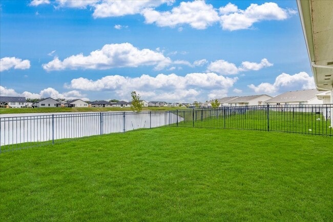 Building Photo - Northgate-Maxine Plan