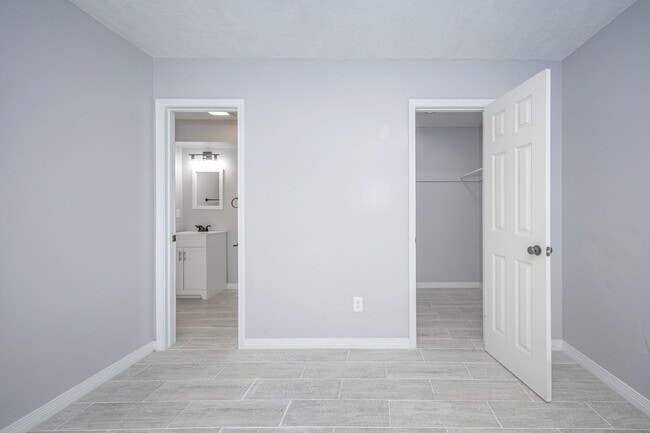 Building Photo - Charming 3-Bed, 1-Bath Home - Fully Remodeled & Move-In Ready!