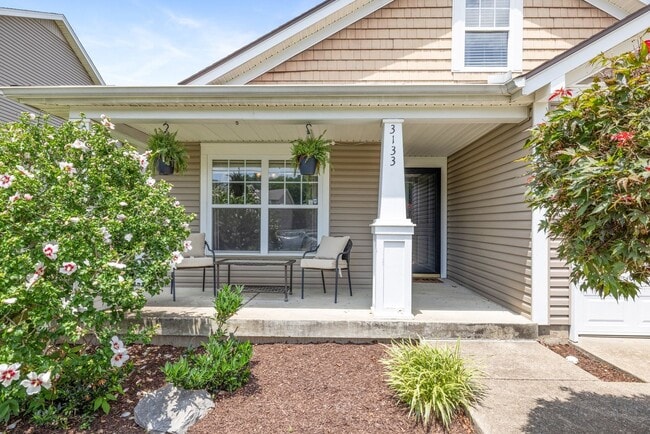 Building Photo - Single Family Home For Lease