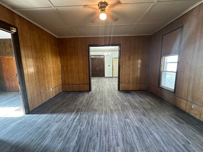 Building Photo - 19 Elizabeth St