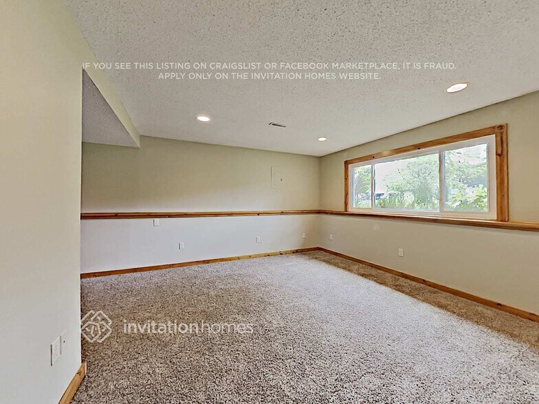 Building Photo - 5971 143rd Ln NW