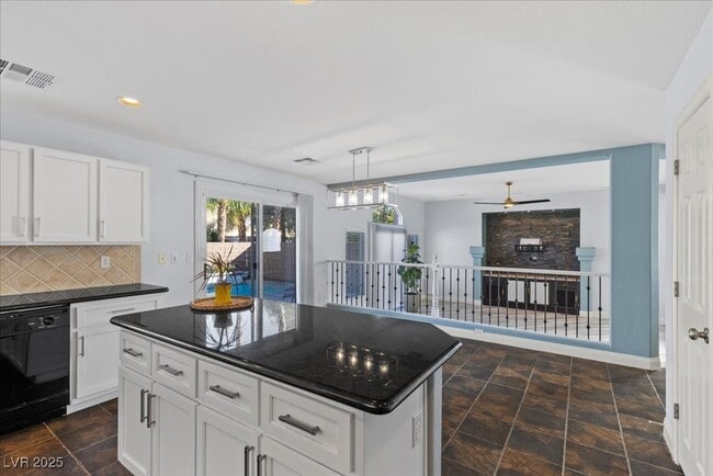 Building Photo - 10902 Fintry Hills St