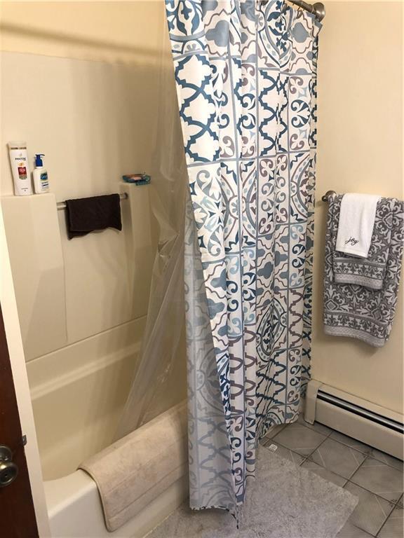 Building Photo - 161 Hines Rd