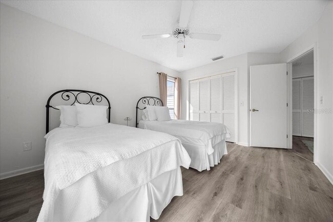 Building Photo - 2925 N Rivers Edge Blvd