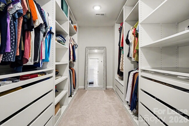 Building Photo - 4444 Fls Lk Dr S W