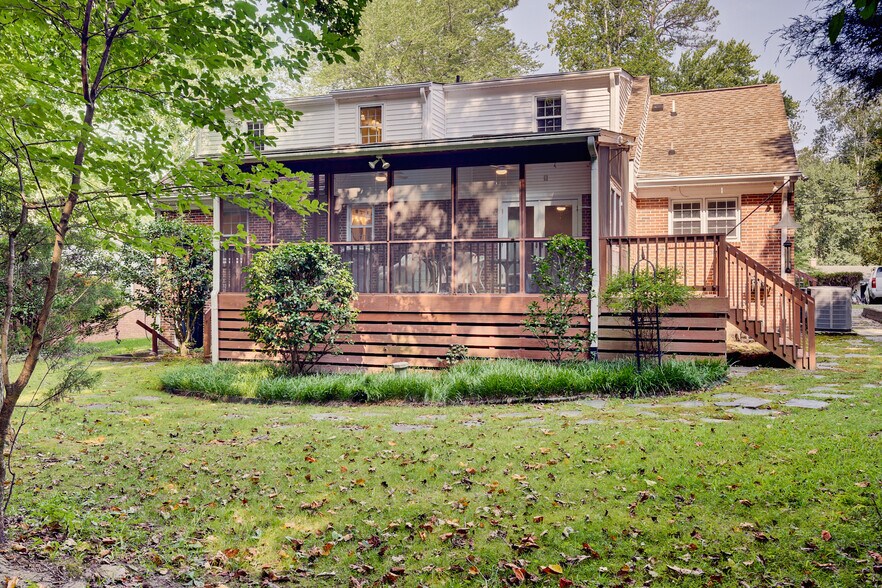 Building Photo - 114 Richards Rd