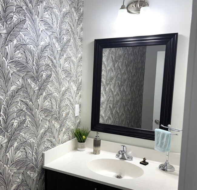 Building Photo - 15560 SW 136th St