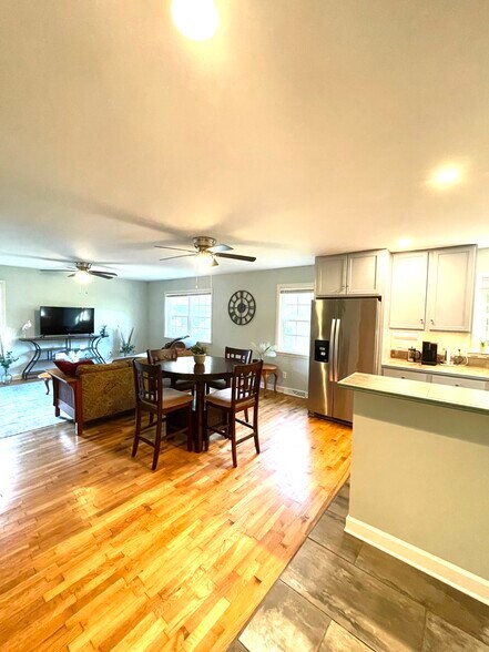 Building Photo - 106 Pine Clay Rd