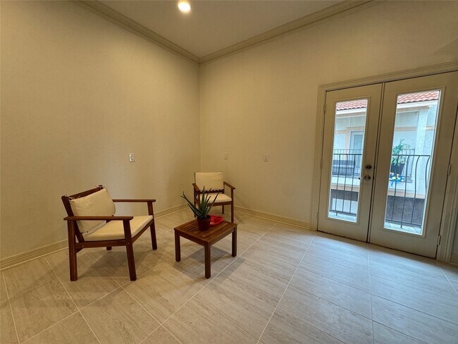 Building Photo - 2540 Prospect St