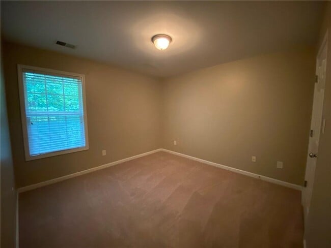 Building Photo - 397 Creek Manor Way