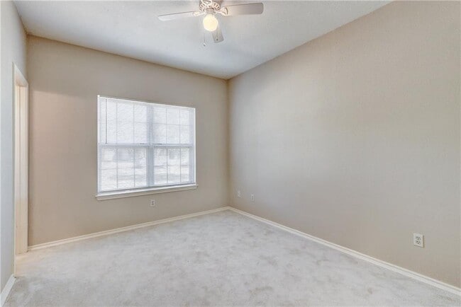 Building Photo - 16407 Framingham Cir