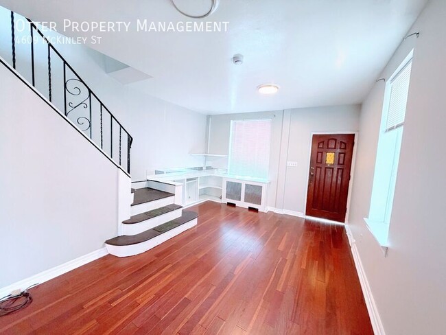Building Photo - 4609 McKinley St