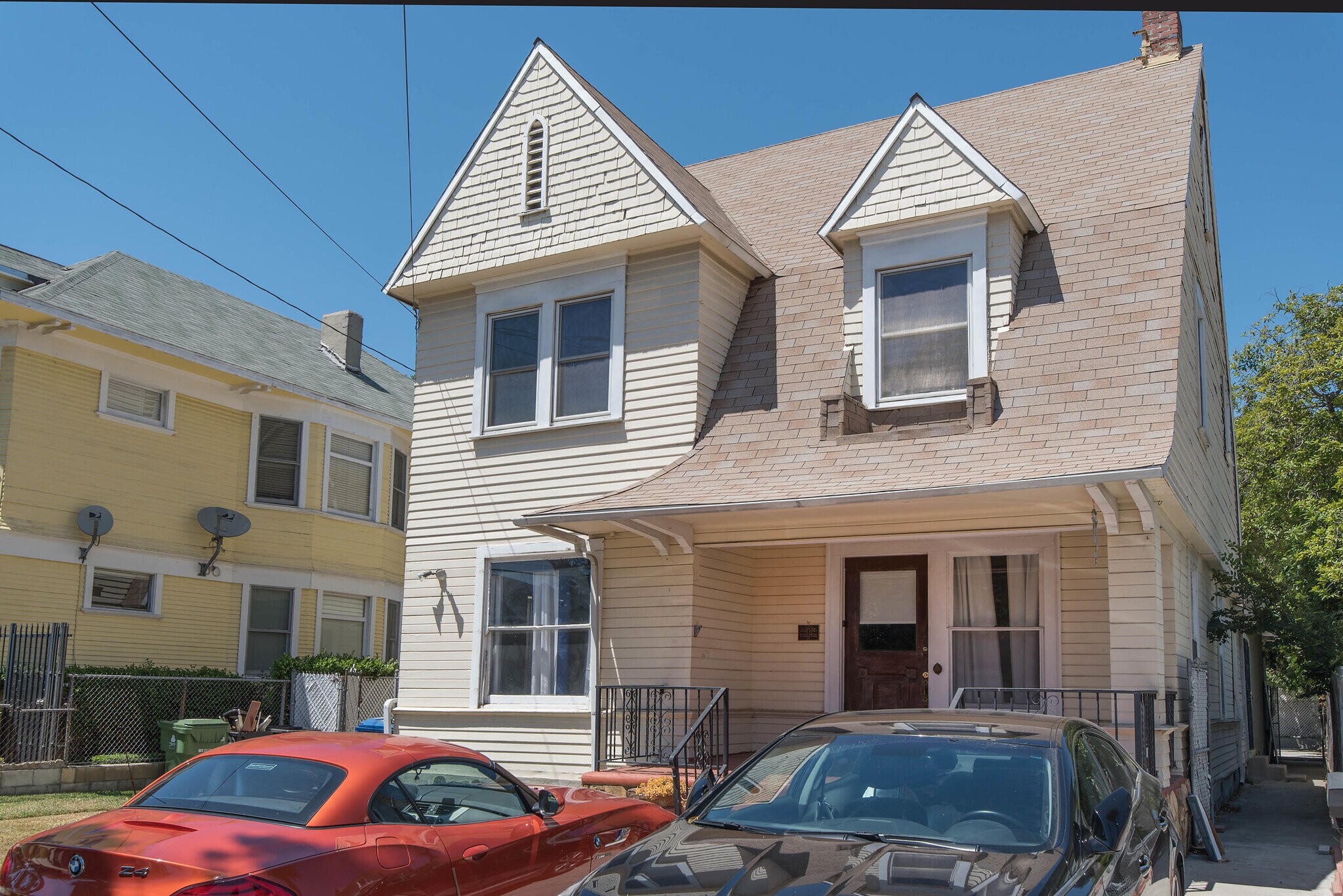 Triplex - 1023 W 24th St