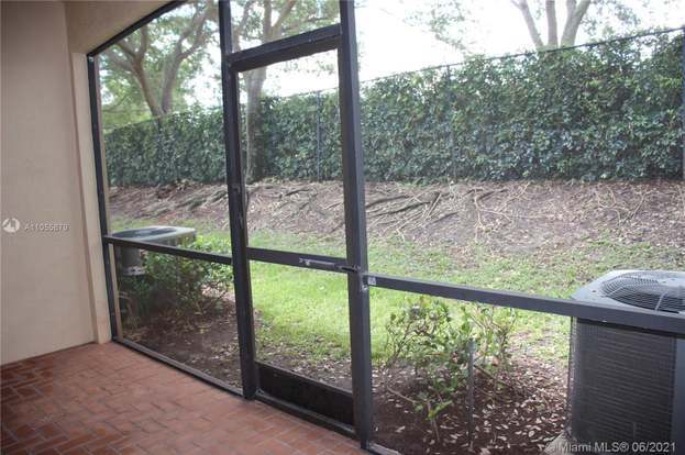 Building Photo - 4146 Forest Dr