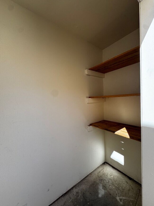 Building Photo - 12244 Menaul Blvd NE