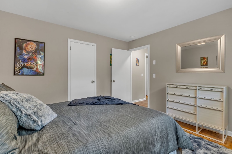 Building Photo - 232 Bermuda Dr