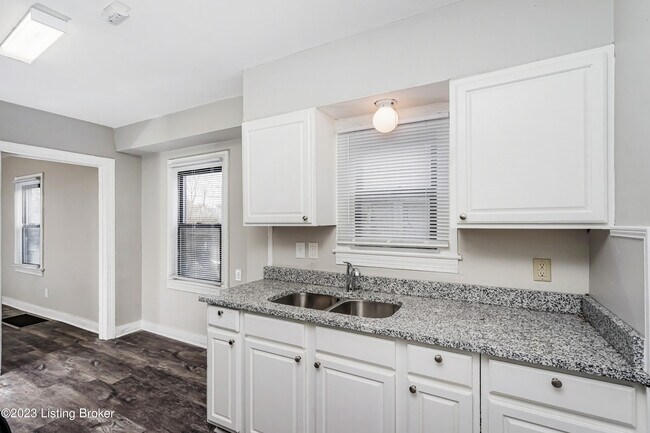 Building Photo - 2808 Conestoga Ave