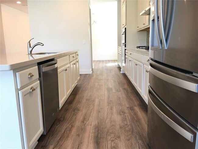 Building Photo - 9124 Merlon Dr