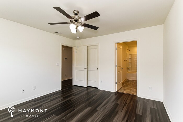 Building Photo - 5685 Timber Leaf Lp