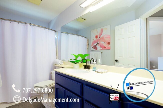 Building Photo - Gorgeous Glen Cove Property Available Soon!