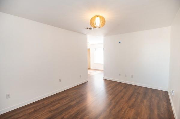 Building Photo - 1740 Timber Ridge Rd