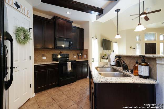 Building Photo - 1303 Crane Ct