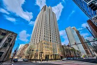 Building Photo - 1250 S Michigan Ave