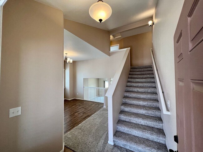 Building Photo - 1110 Tur St