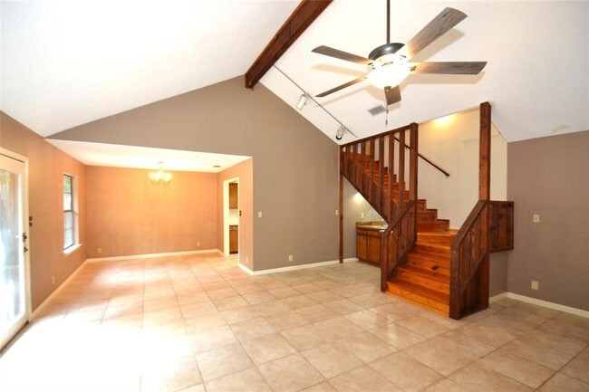 Building Photo - 8833 Tallwood Dr