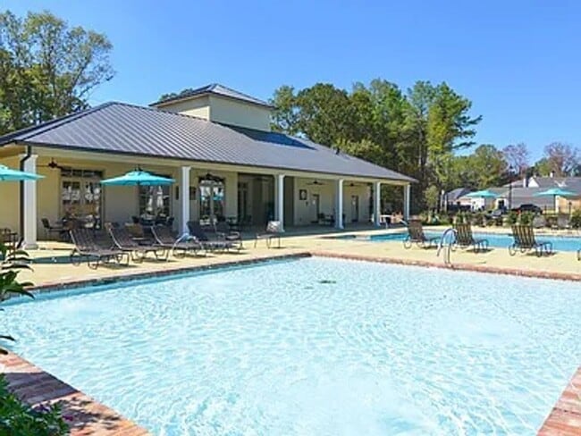 Building Photo - Visit this New Stunning Build in Provenanc...