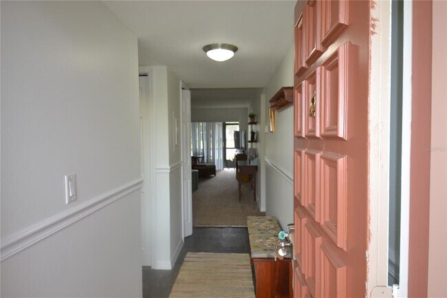 Building Photo - 161 Lakeside Dr