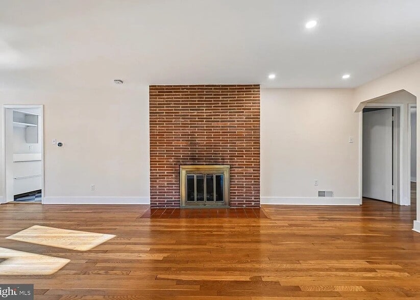 Building Photo - 22502 SE 267th St