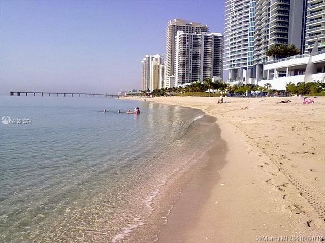 Building Photo - 290 174 Street, Unit 417, Sunny Isles Beach