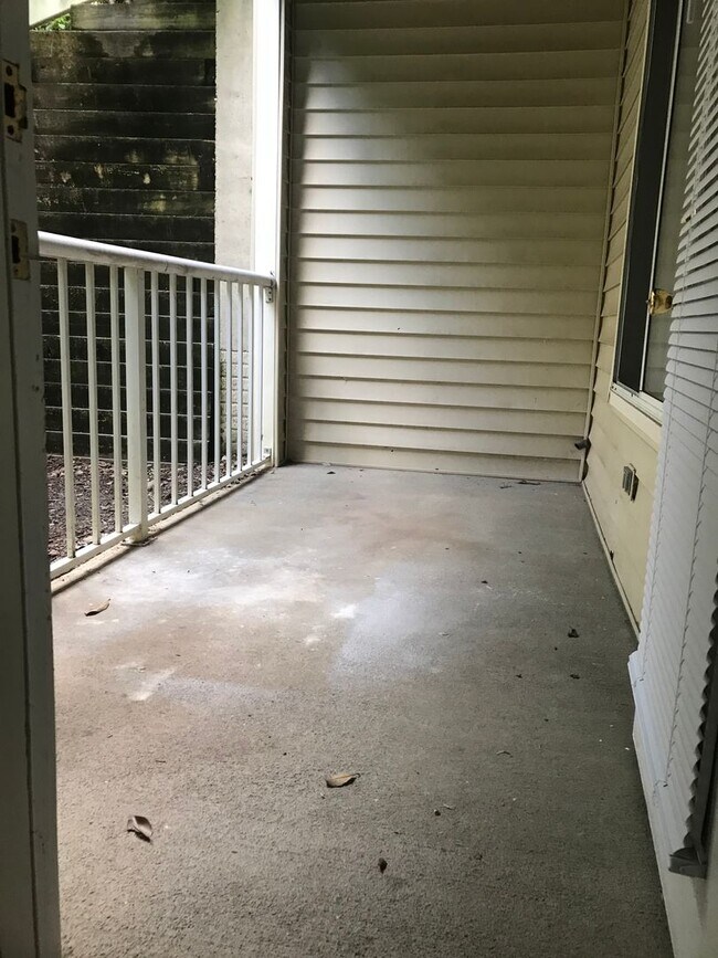 Building Photo - 1511 Graduate Ln