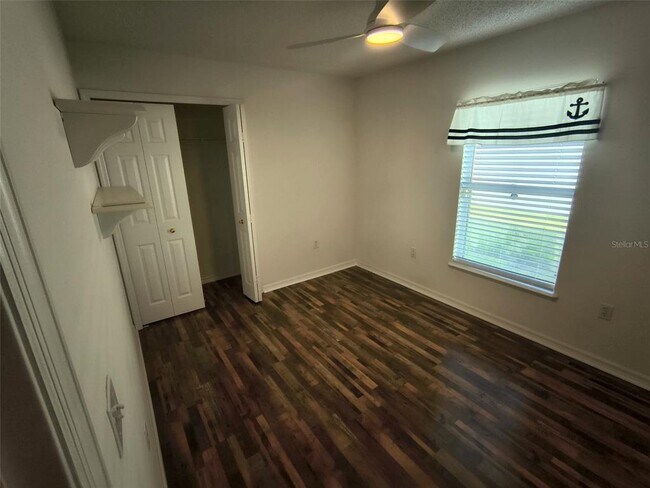 Building Photo - 177 Ryberry Dr