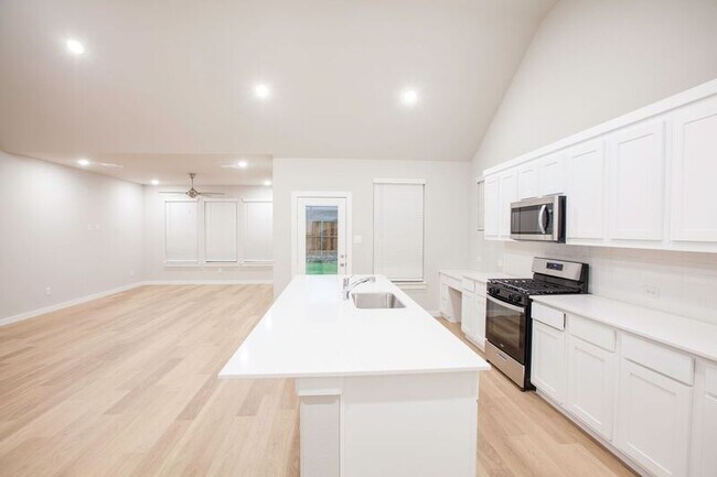 Building Photo - 610 Wild Goose Ln