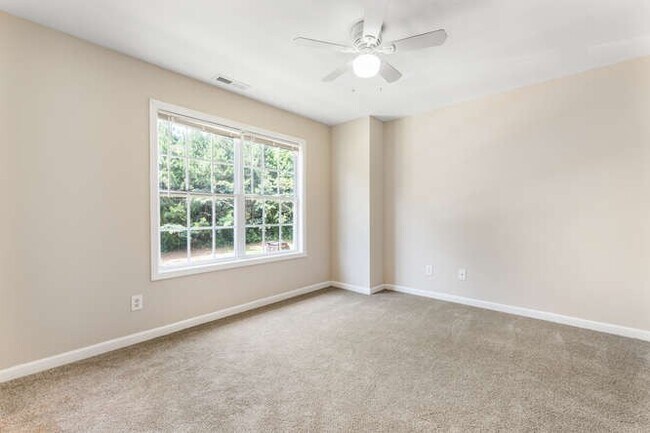 Building Photo - Bremen Place