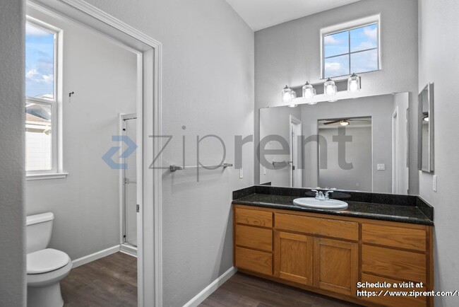 Building Photo - 18404 Emerald Ln