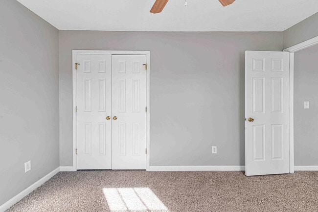 Building Photo - 302 Altavista Loop