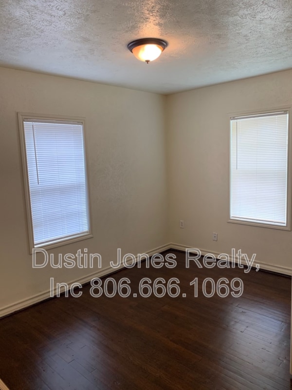 Building Photo - 4808 40th St