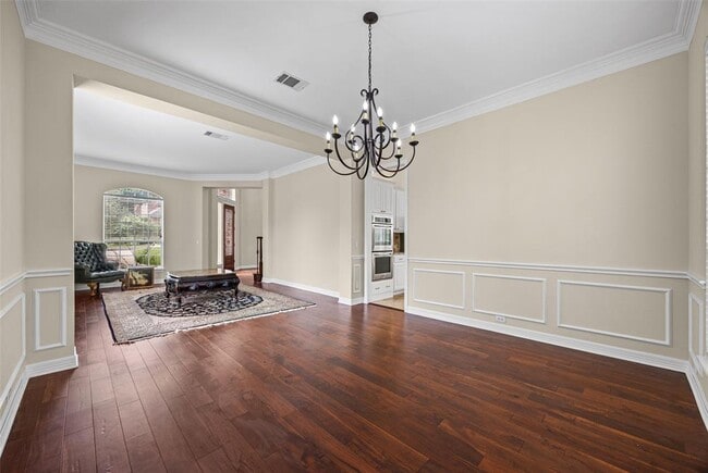 Building Photo - 10648 Bramblecrest Dr